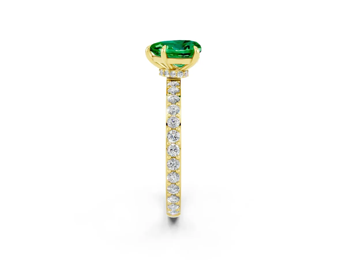 Heart Cut Emerald Solitaire Engagement Ring with Pavé Band and Four-Prong Setting Yellow gold