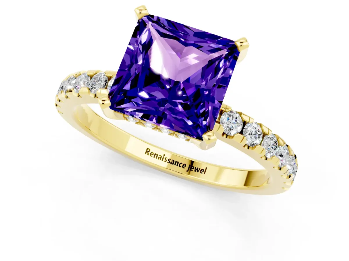 Princess Cut Tanzanite Solitaire Ring with Round Pavé Band and Four-Prong Setting Yellow gold