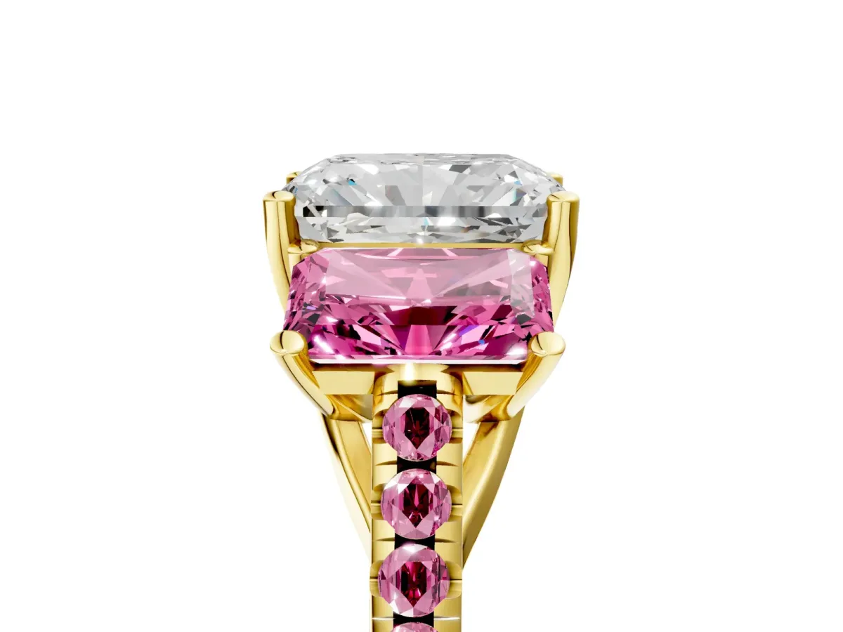 Three-Stone Radiant Cut Diamond Ring with Round Pink Sapphire Pavé Band and Prong Setting Yellow gold