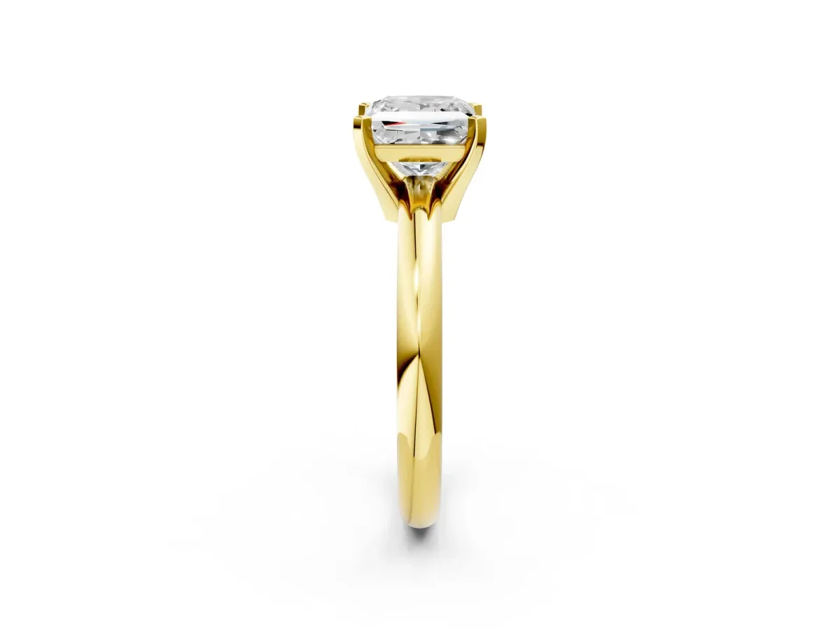 Princess Cut Diamond Solitaire Engagement Ring with Round Band and Four-Prong Setting Yellow gold