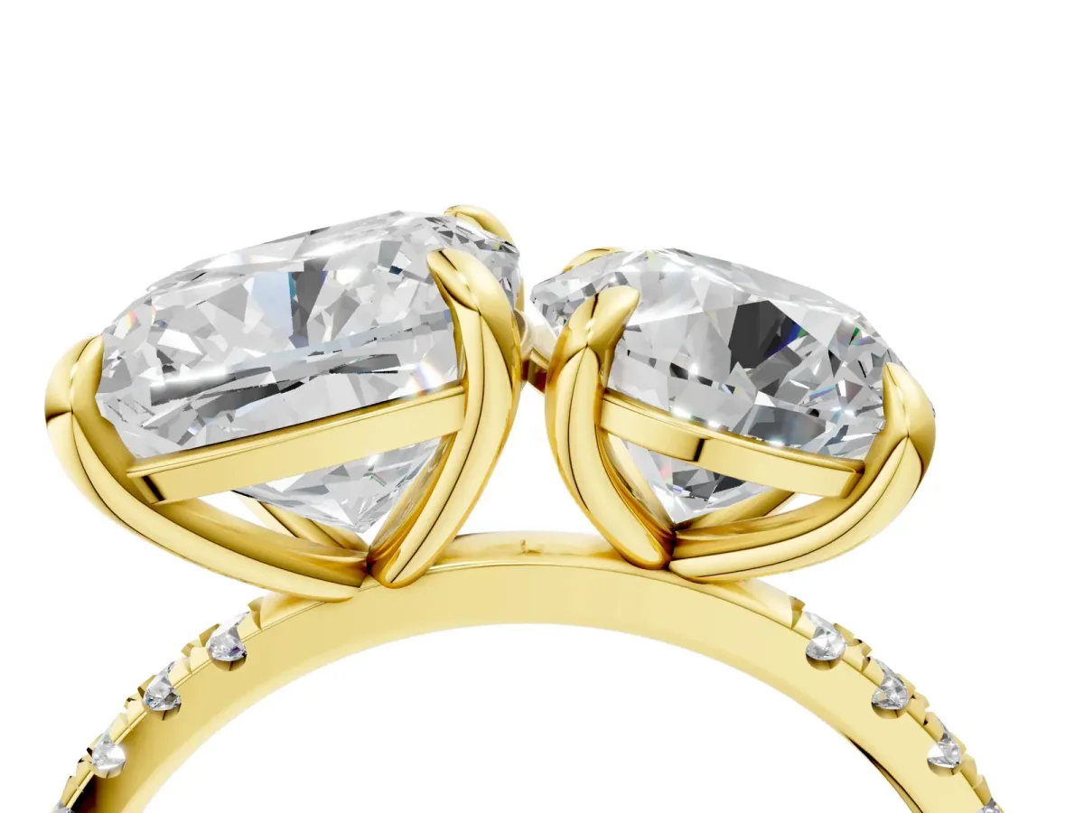 Round and Cushion Toi Moi Ring with Prong Setting and Pave Band Yellow gold