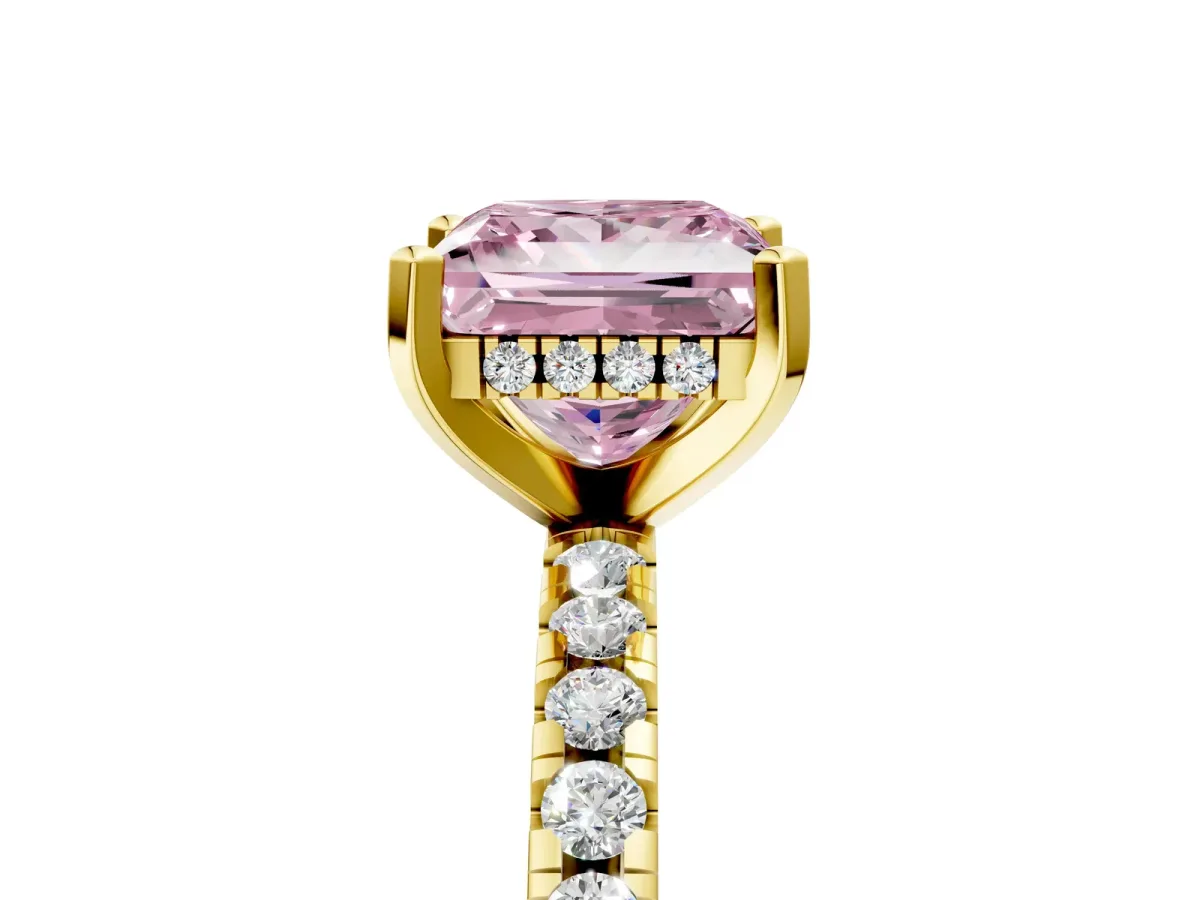 Fancy Pink Princess Cut Diamond Solitaire Ring with Round Pavé Band and Four-Prong Setting Yellow gold