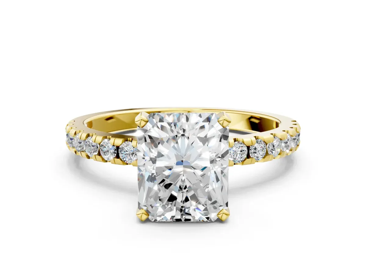 Radiant Cut Diamond Solitaire Ring with Round Pavé Band and Four-Prong Setting Yellow gold