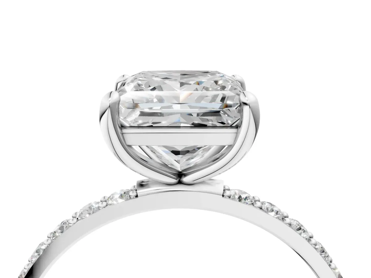 Princess Cut Diamond Solitaire Ring with Round Pavé Band and Prong Setting White gold