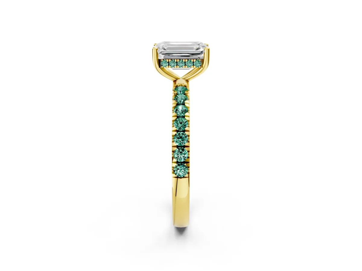 Emerald Cut Diamond Pave Band Solitaire Ring with Round Green Sapphire and Prong Setting Yellow gold