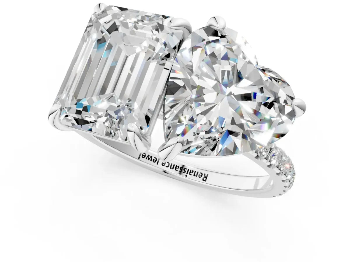 Emerald and Heart Toi Moi Ring with Prong Setting and Pave Band Silver