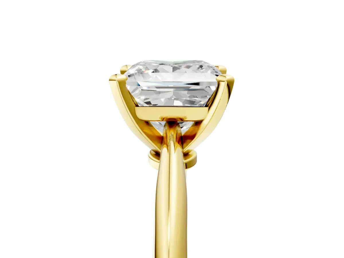 Princess Cut Diamond Solitaire Engagement Ring with Classic Band and Four-Prong Setting Yellow gold
