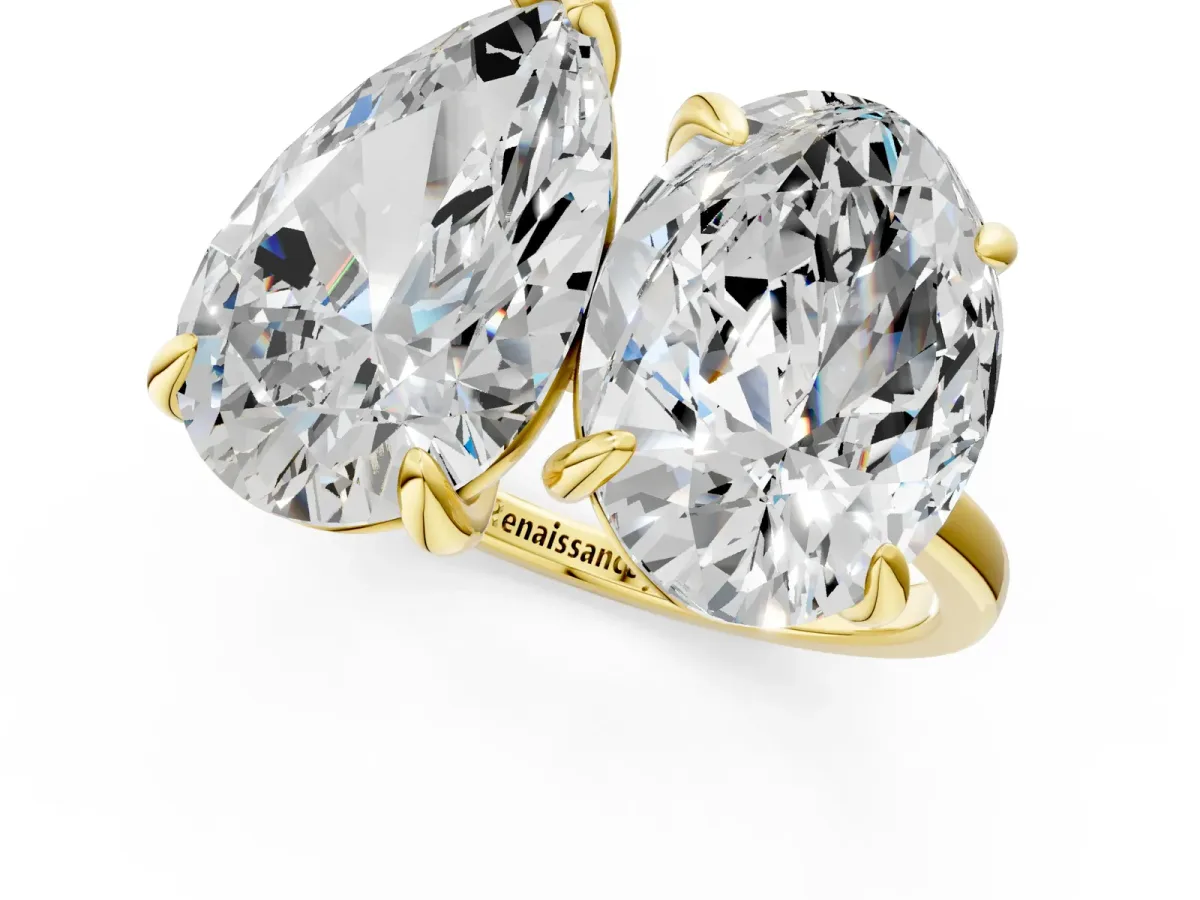 Oval and Pear Toi Moi Ring with Prong Setting and Plain Band Yellow gold