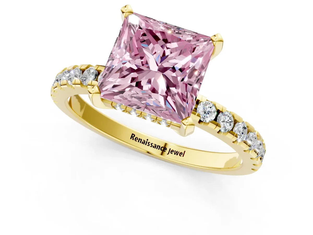Fancy Pink Princess Cut Diamond Solitaire Ring with Round Pavé Band and Four-Prong Setting Yellow gold