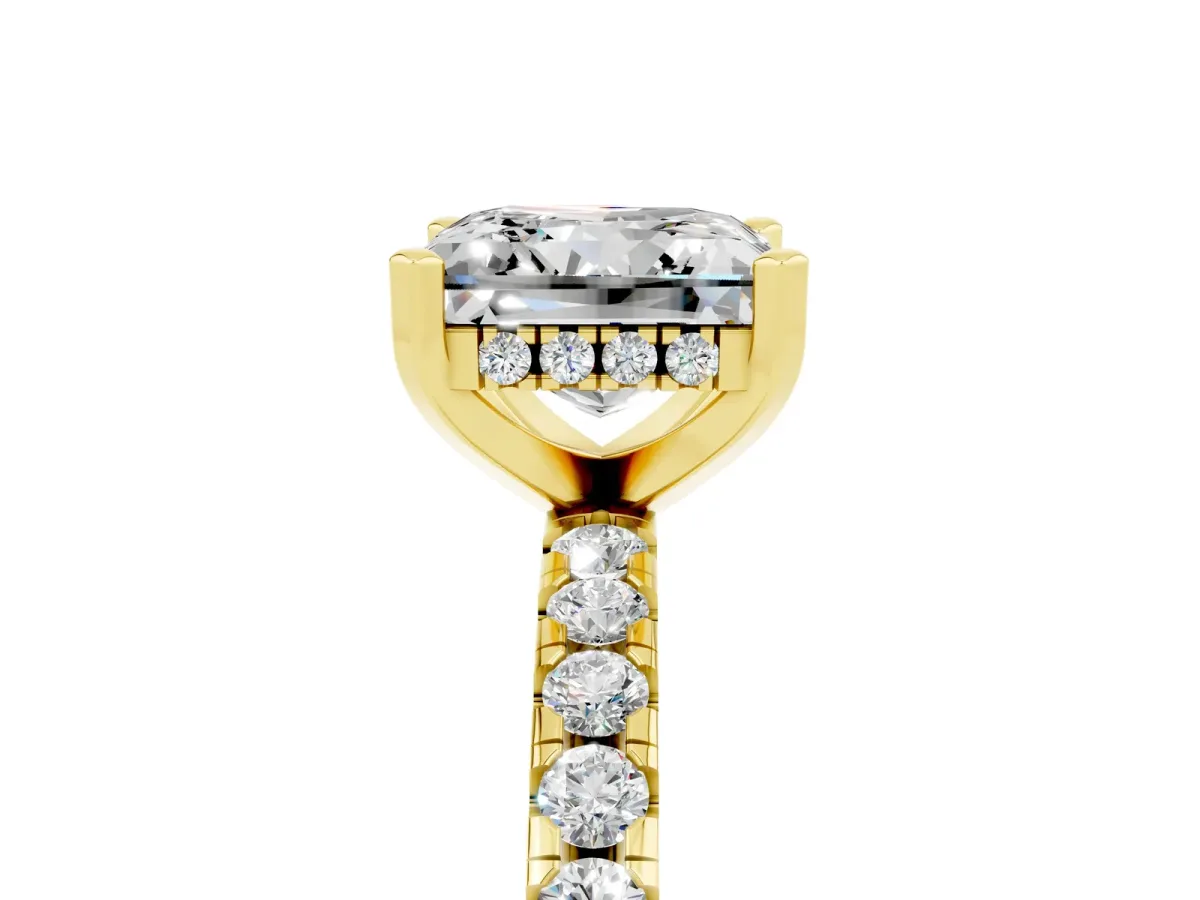 Princess Cut Moissanite Solitaire Ring with Round Pavé Band and Four-Prong Setting Yellow gold