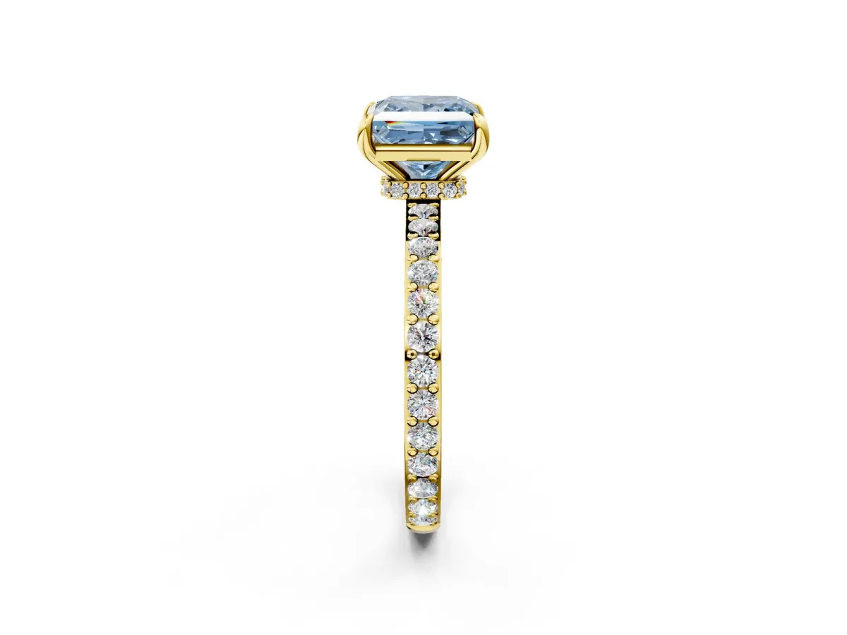 Fancy Blue Princess Cut Diamond Solitaire Engagement Ring with Pavé Band and Four-Prong Setting Yellow gold