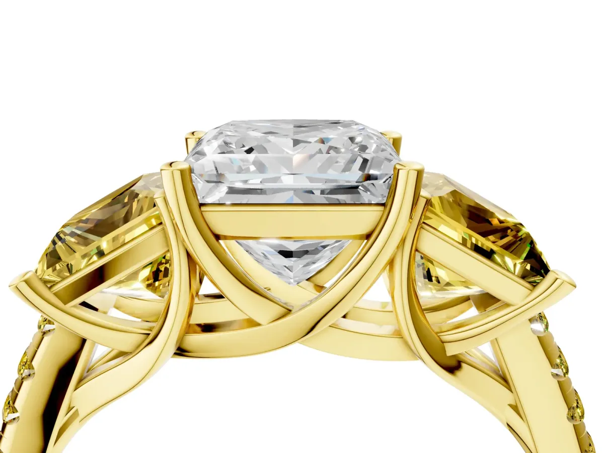 Three-Stone Princess Cut Diamond Ring with Round Yellow Sapphire Pavé Band and Prong Setting Yellow gold