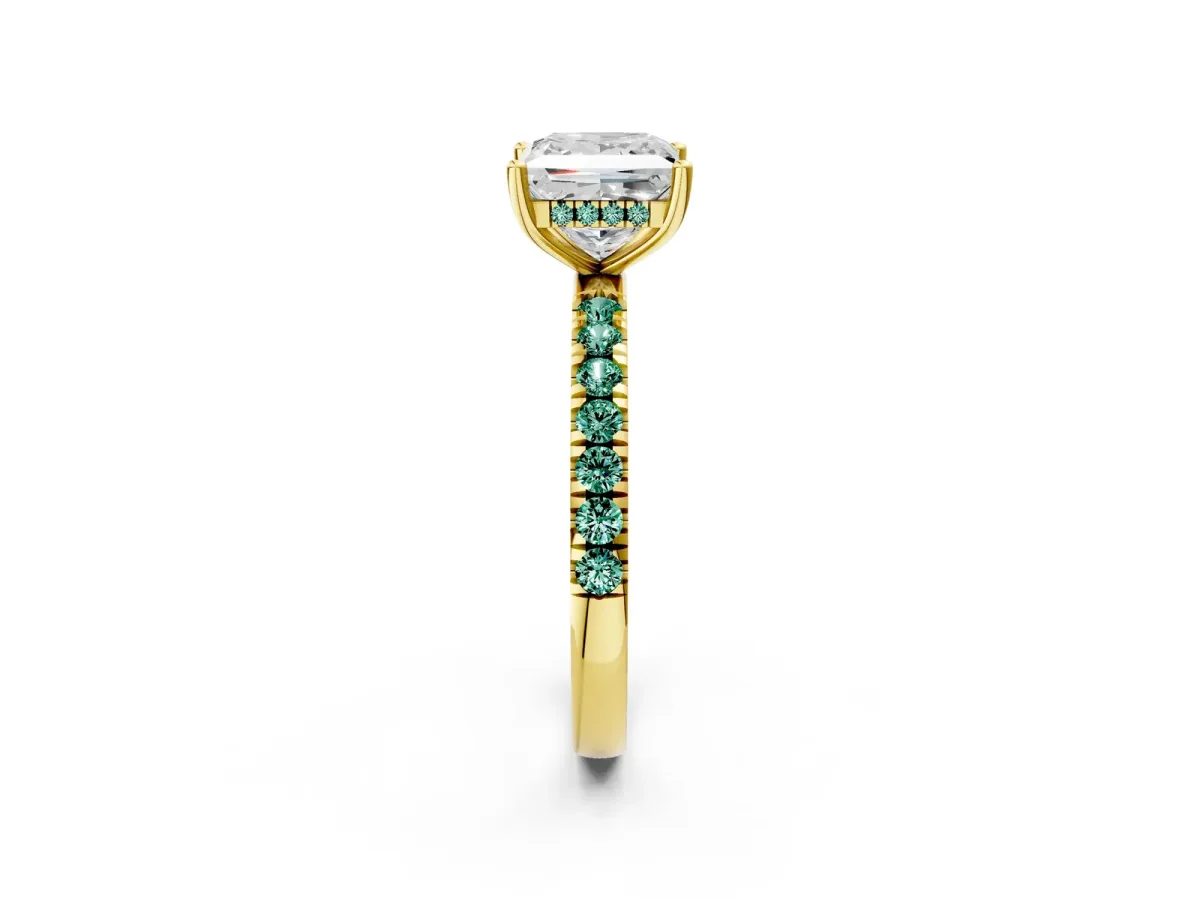 Princess Cut Diamond Pave Band Solitaire Ring with Round Green Sapphire and Prong Setting Yellow gold