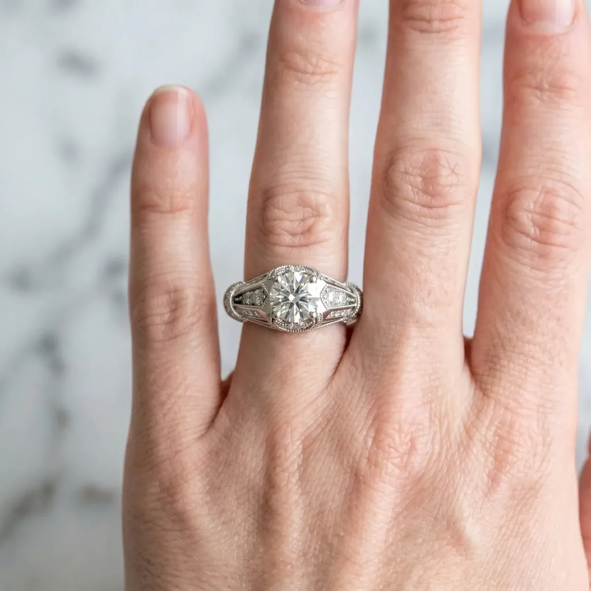 Vintage Milgrain Round Cut Diamond Split Shank Ring with Prong Setting White gold