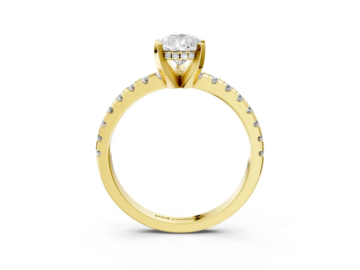 Pear Cut Diamond Solitaire Ring with Round Pavé Band and Four-Prong Setting Yellow gold