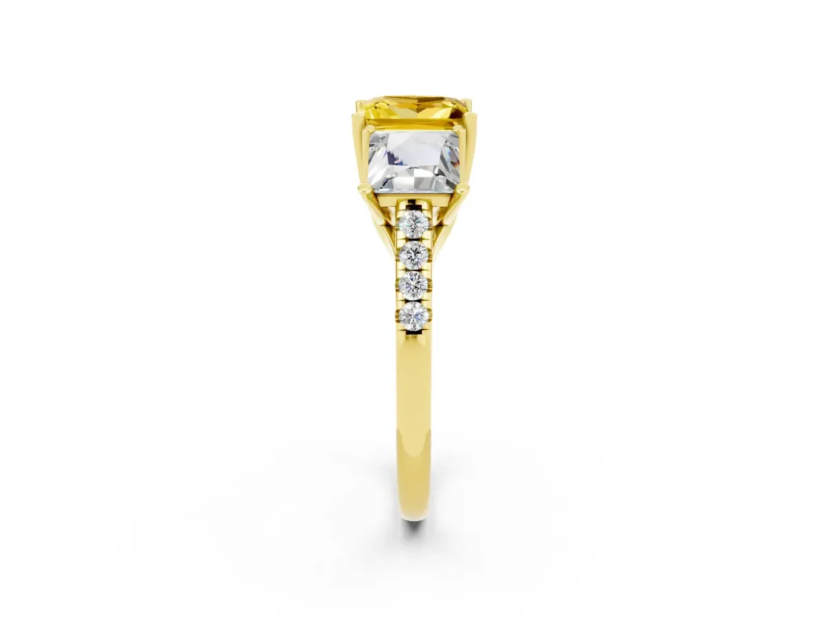 Three-Stone Princess Cut Yellow Sapphire Ring with Round Pavé Band and Prong Setting Yellow gold