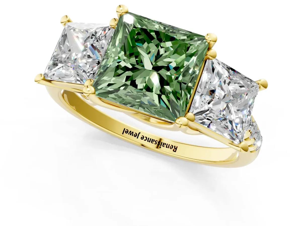 Fancy Green Three-Stone Princess Cut Diamond Ring with Round Pavé Band and Prong Setting Yellow gold