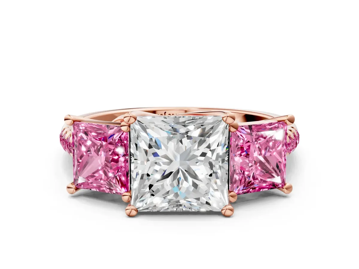 Three-Stone Princess Cut Diamond Ring with Round Pink Sapphire Pavé Band and Prong Setting Rose gold