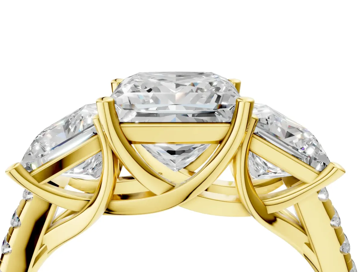 Three-Stone Princess Cut Diamond Ring with Round Moissanite Pavé Band and Prong Setting Yellow gold