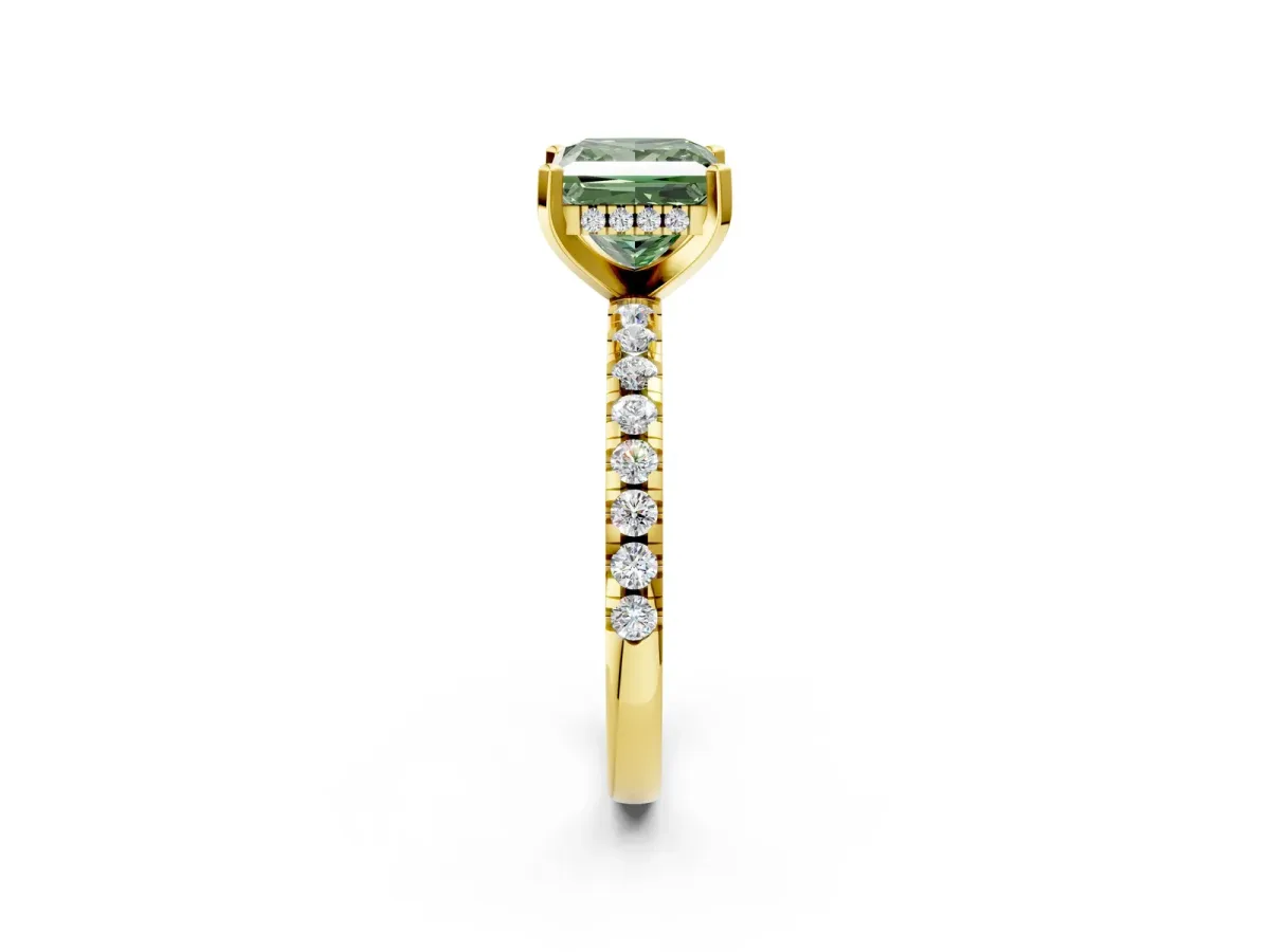 Fancy Green Princess Cut Diamond Solitaire Ring with Round Pavé Band and Four-Prong Setting Yellow gold