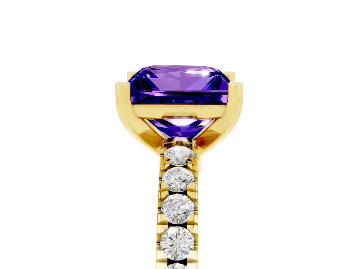 Princess Cut Solitaire Tanzanite with Pavé Band and Four-Prong Setting Yellow gold