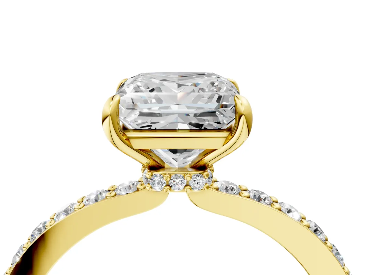 Princess Cut Diamond Solitaire Engagement Ring with Pavé Band and Four-Prong Setting Yellow gold