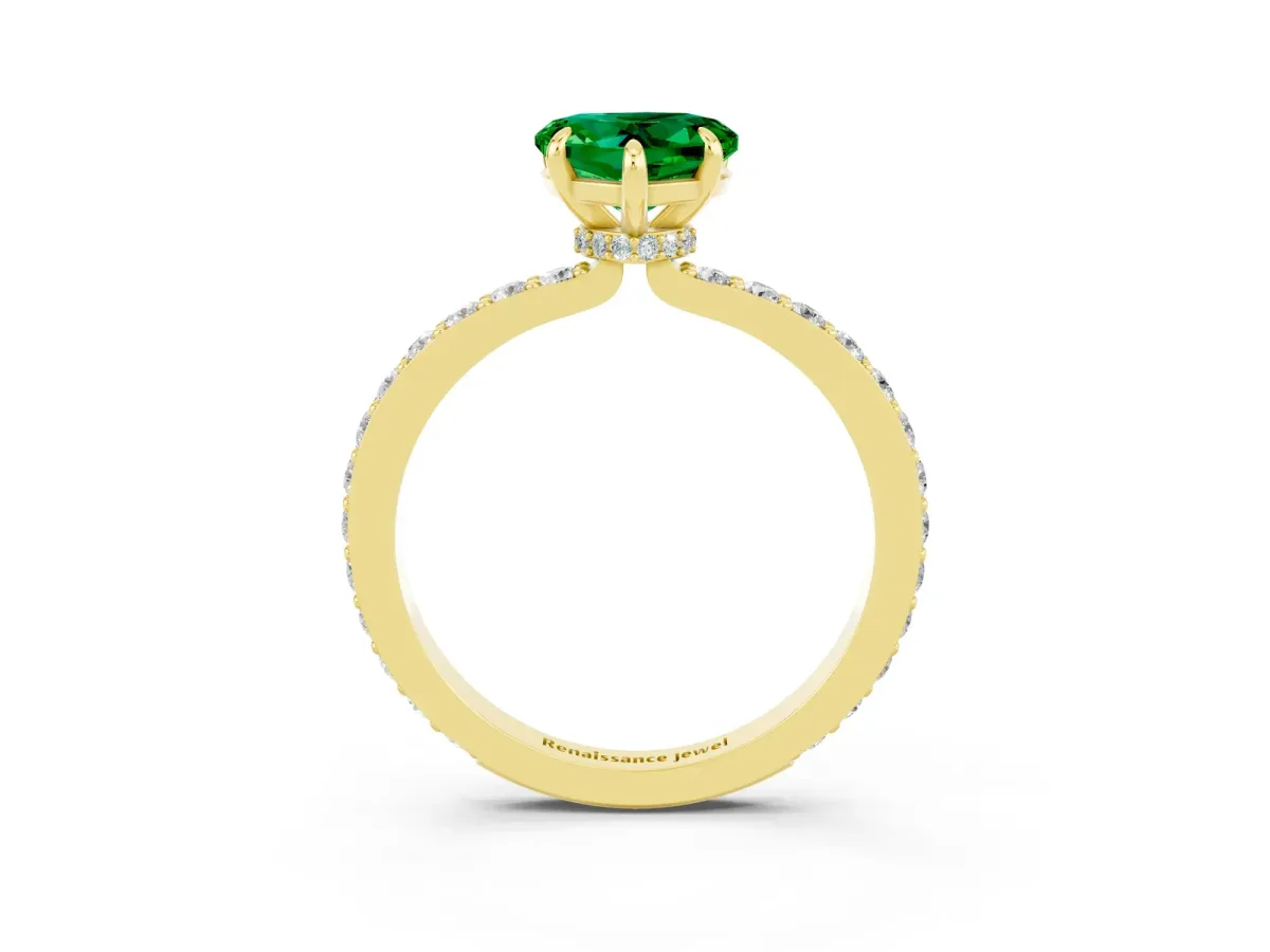 Heart Cut Emerald Solitaire Engagement Ring with Pavé Band and Four-Prong Setting Yellow gold