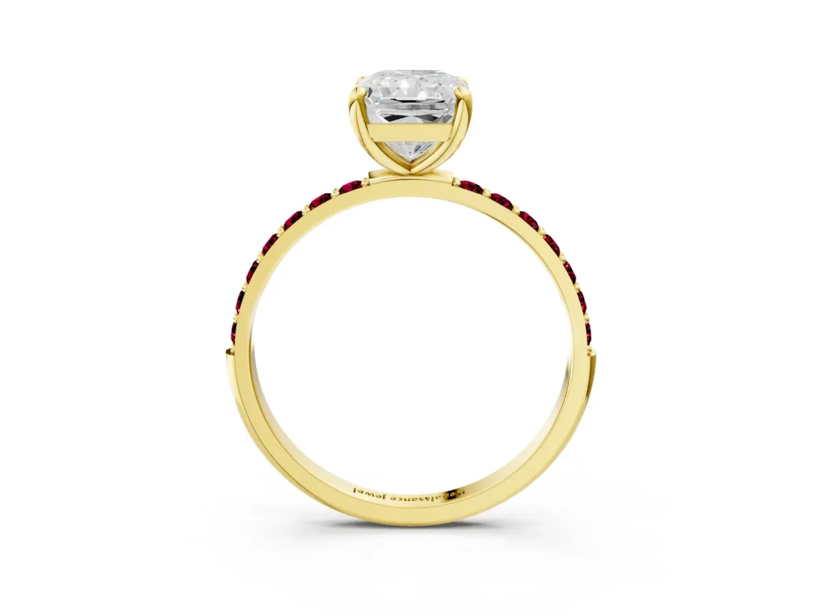 Radiant Cut Diamond Solitaire Ring with Round Garnet Pavé Band and Prong Setting Yellow gold