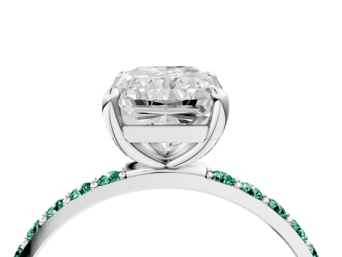 Radiant Cut Diamond Solitaire Ring with Round Green Sapphire Pavé Band and Prong Setting White gold