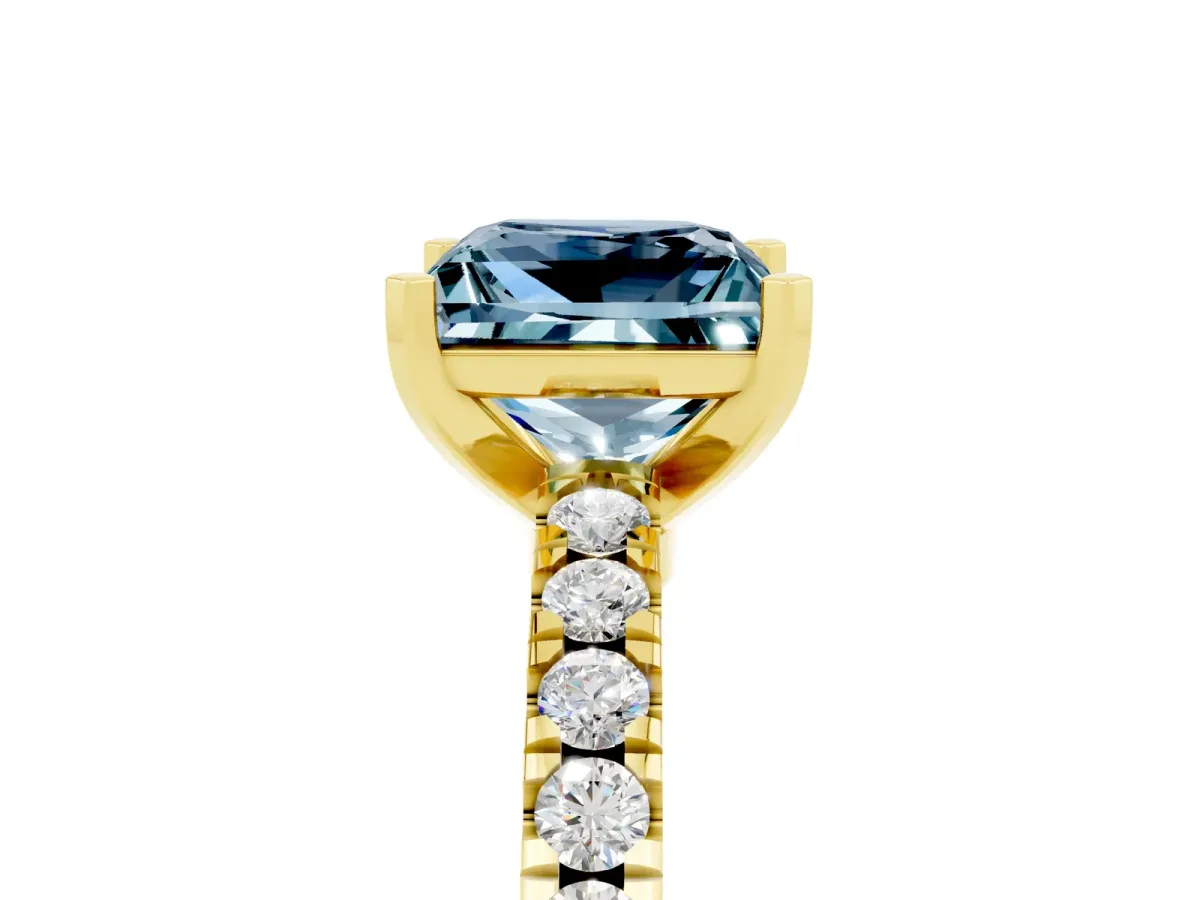 Princess Cut Solitaire Aquamarine with Pavé Band and Four-Prong Setting Yellow gold