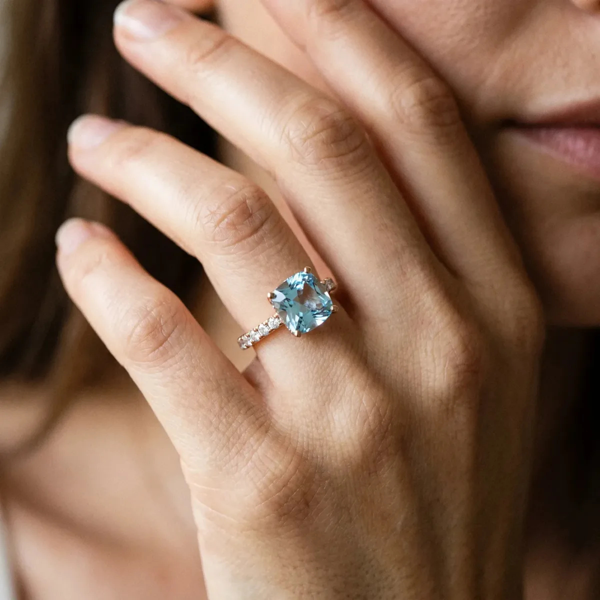 Cushion Cut Aquamarine Solitaire Ring with Round Pavé Band and Four-Prong Setting Rose gold