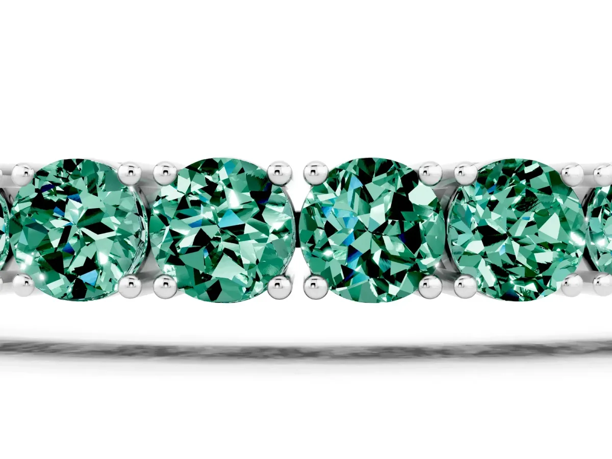 Round Brilliant Green Sapphire Tennis Bracelet with Prong Setting White gold