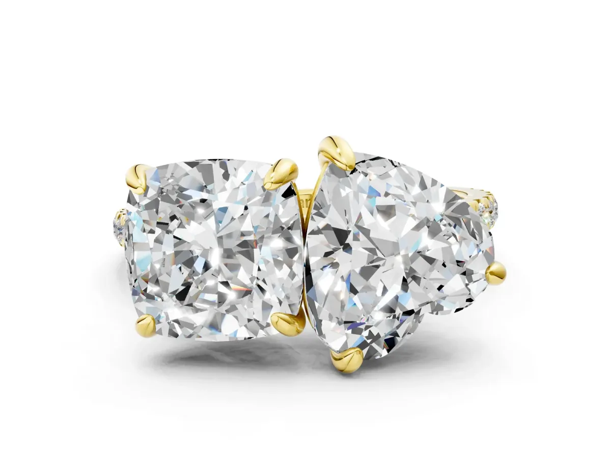 Cushion and Heart Toi Moi Ring with Prong Setting and Pave Band Yellow gold