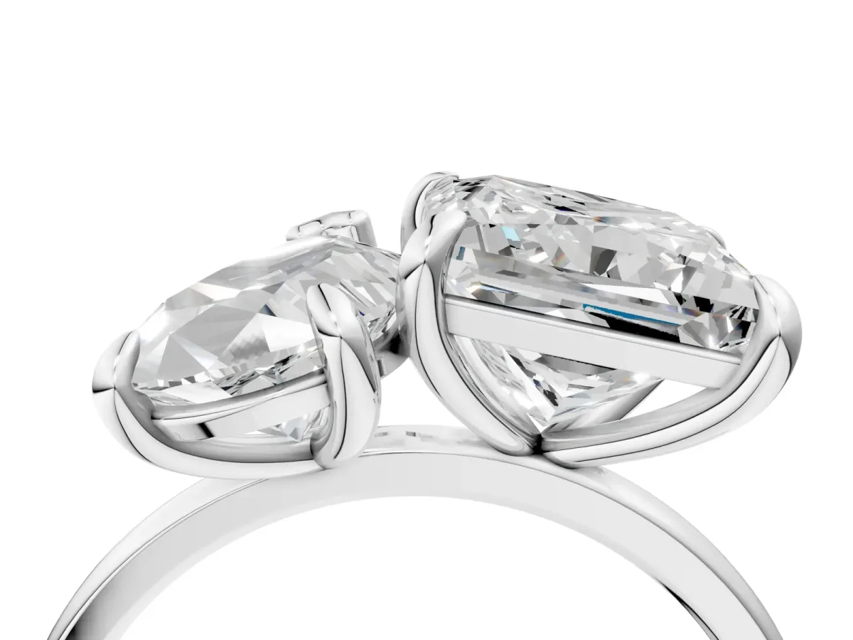 Pear and Princess Toi Moi Ring with Prong Setting and Plain Band Platinum