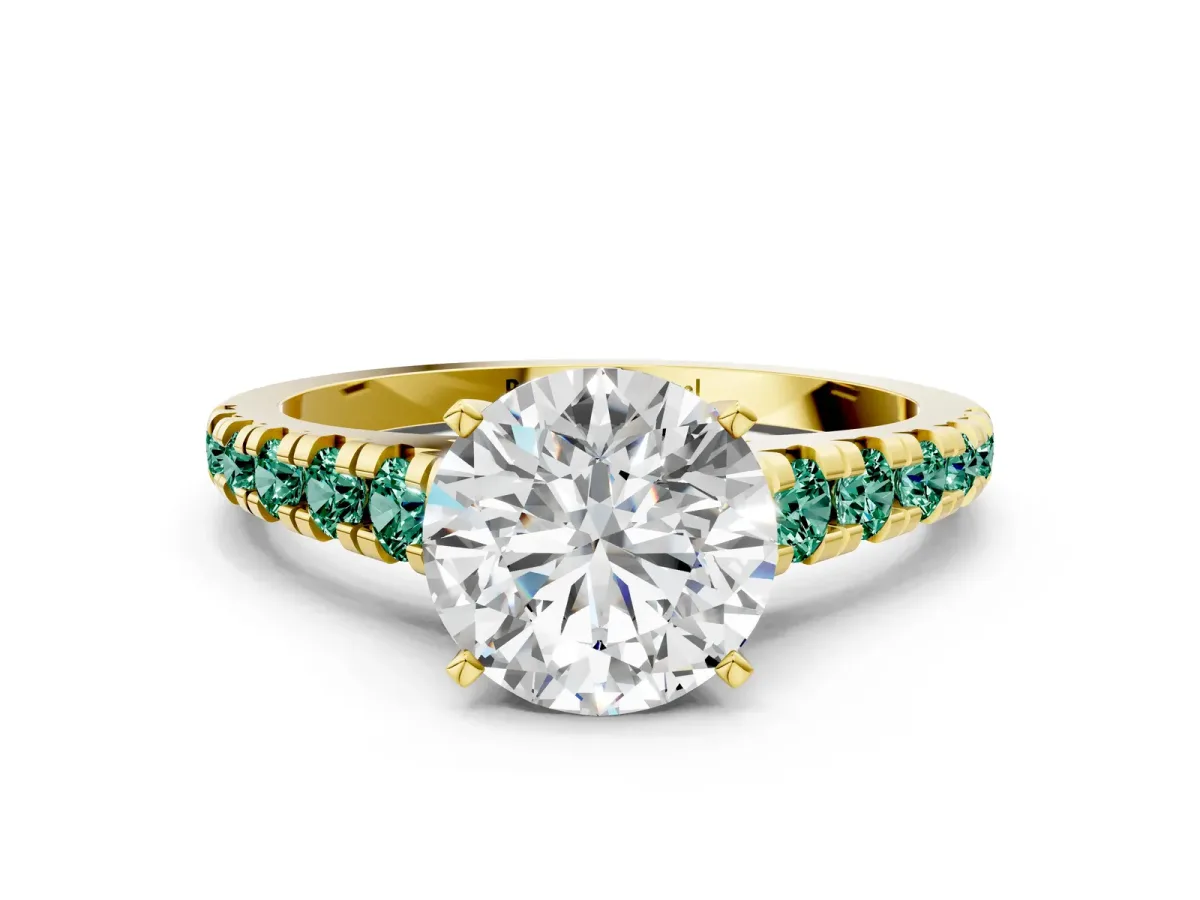 Round Cut Diamond Cathedral Solitaire Ring with Round Green Sapphire Pavé Band Yellow gold