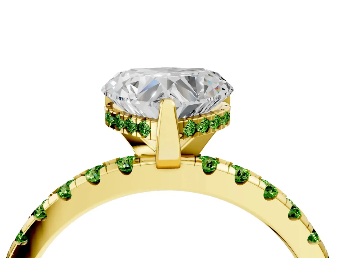 Heart Cut Diamond Solitaire Ring with Round Peridot Pavé Band and Four-Prong Setting Yellow gold