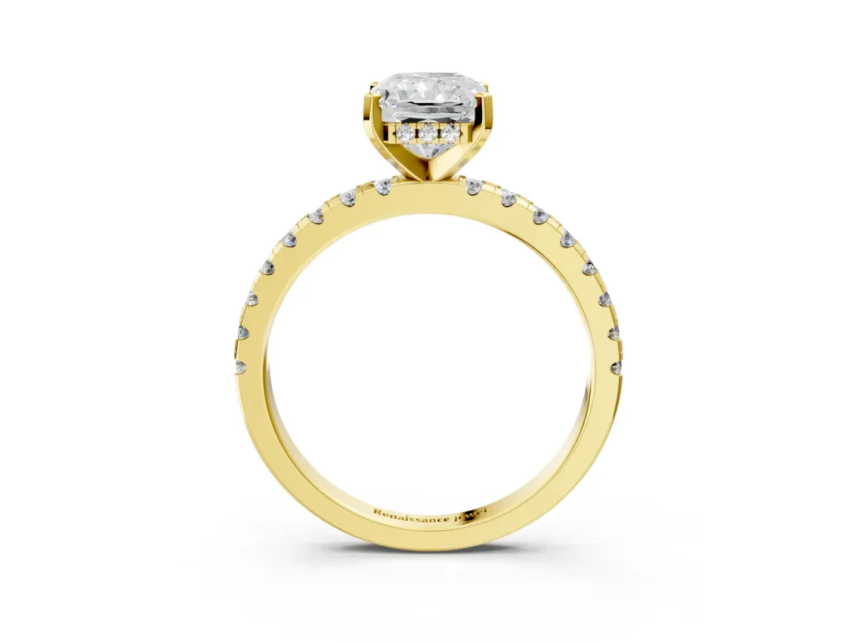 Radiant Cut Diamond Solitaire Ring with Round Pavé Band and Four-Prong Setting Yellow gold