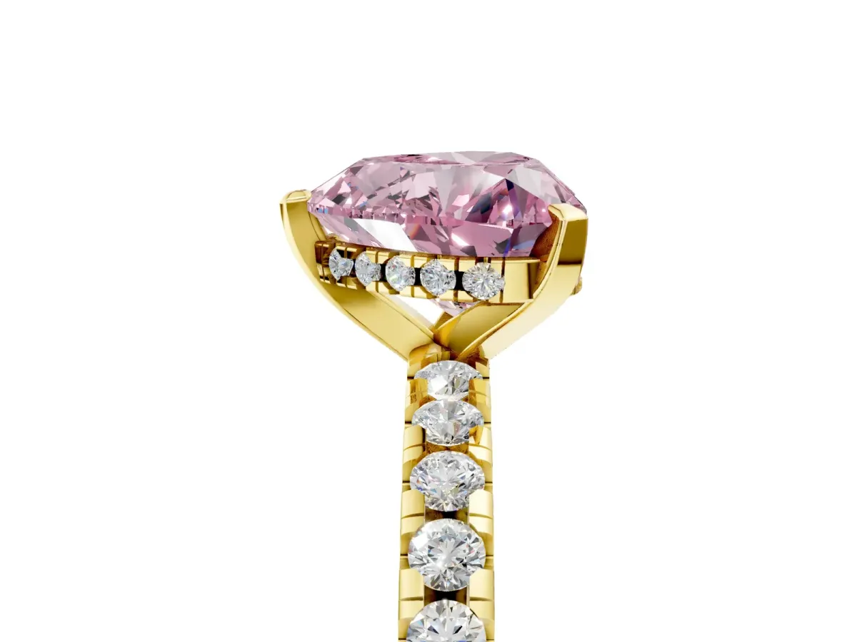 Fancy Pink Heart Cut Diamond Solitaire Ring with Round Pavé Band and Four-Prong Setting Yellow gold