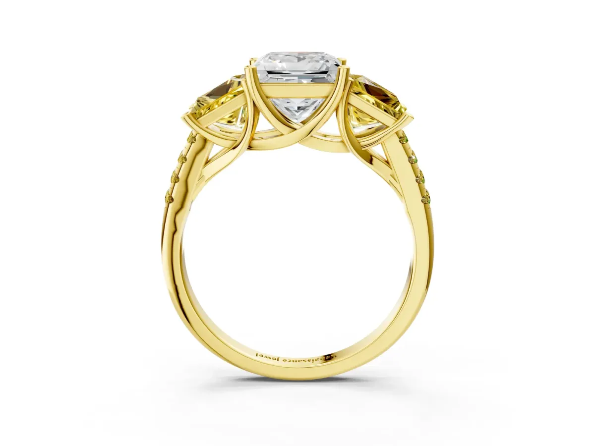 Three-Stone Princess Cut Diamond Ring with Round Yellow Sapphire Pavé Band and Prong Setting Yellow gold
