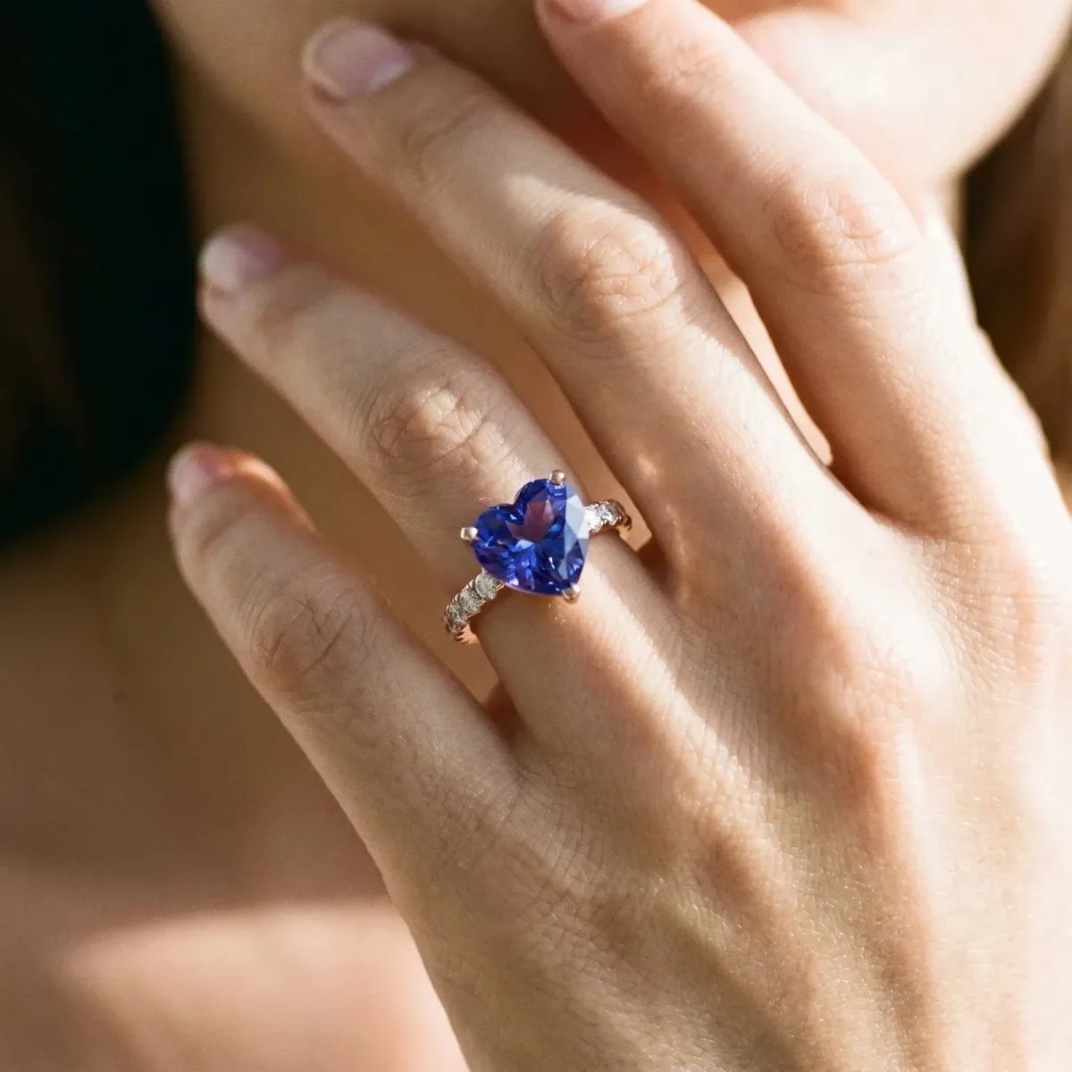 Heart Cut Tanzanite Solitaire Ring with Round Pavé Band and Four-Prong Setting Rose gold