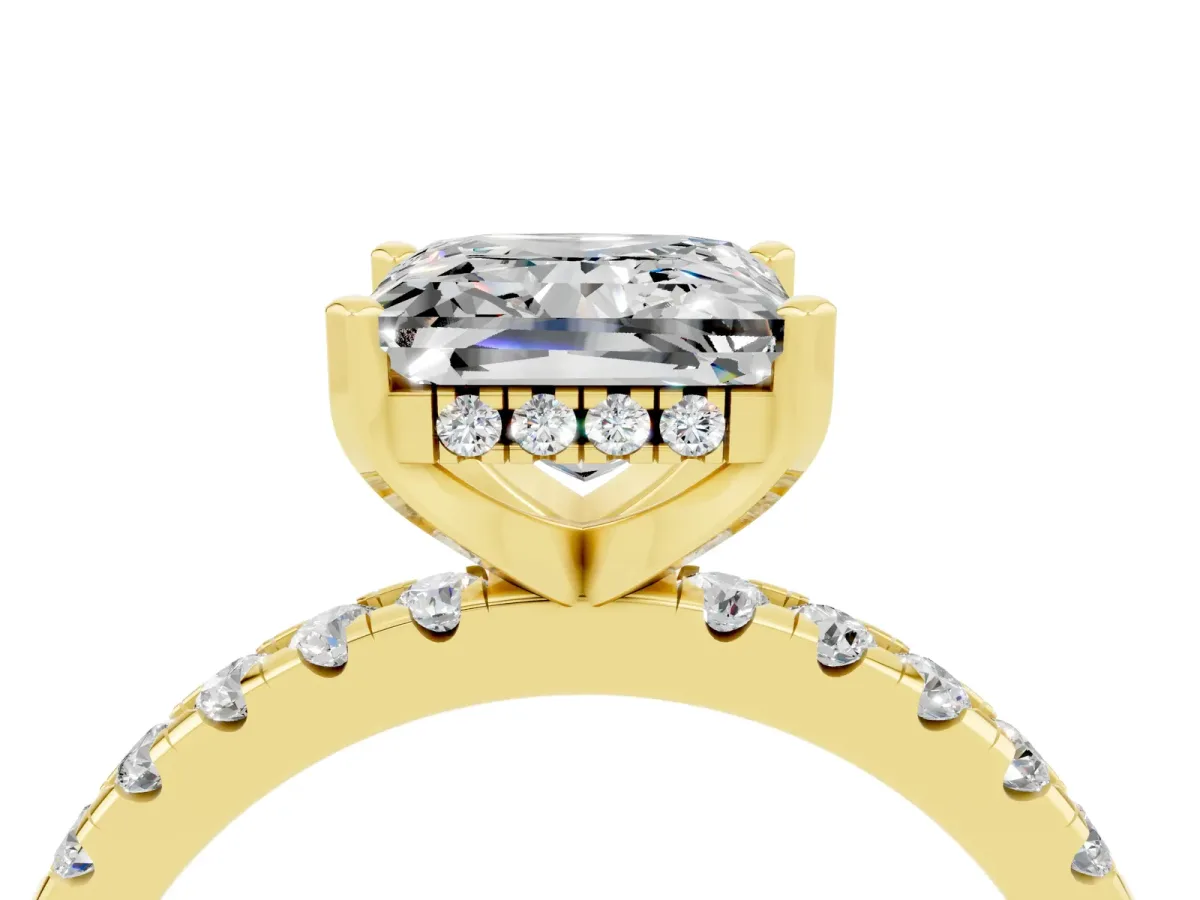 Princess Cut Moissanite Solitaire Ring with Round Pavé Band and Four-Prong Setting Yellow gold