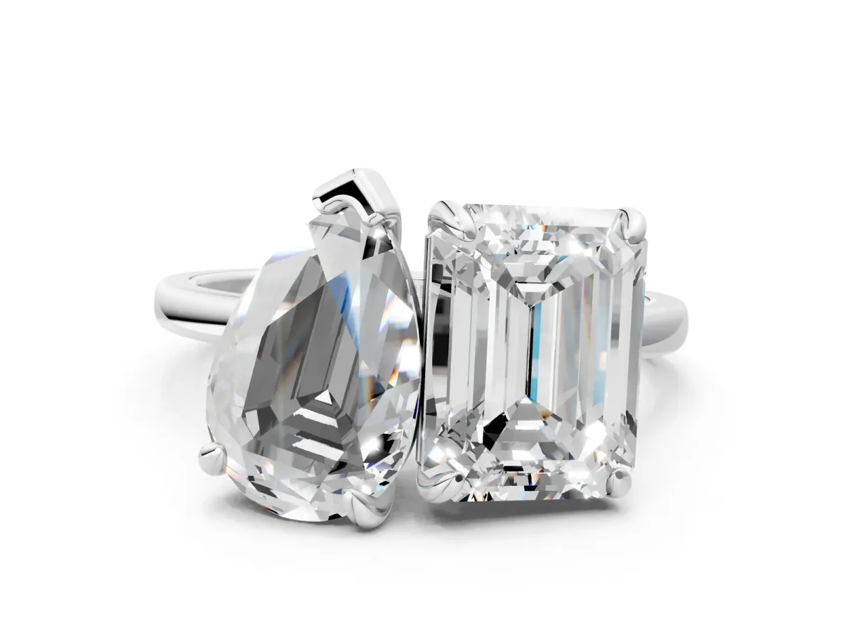 Pear and Radiant Toi Moi Ring with Prong Setting and Plain Band Platinum
