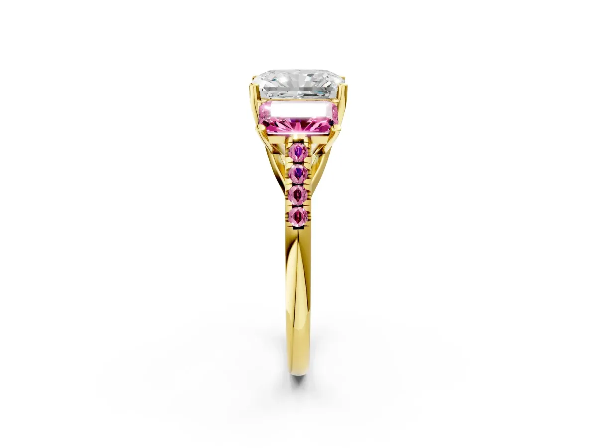 Three-Stone Radiant Cut Diamond Ring with Round Pink Sapphire Pavé Band and Prong Setting Yellow gold