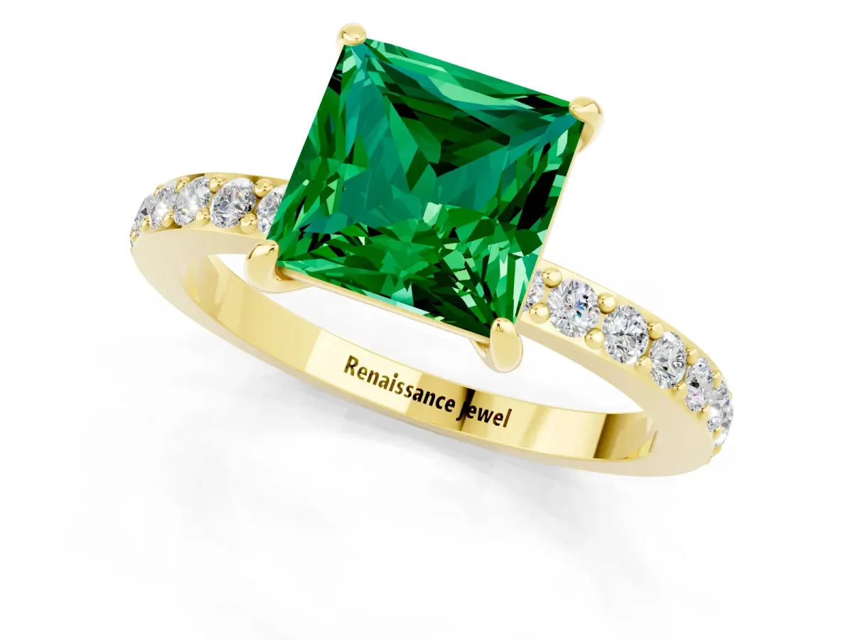 Princess Cut Emerald Solitaire Engagement Ring with Pavé Band and Four-Prong Setting Yellow gold