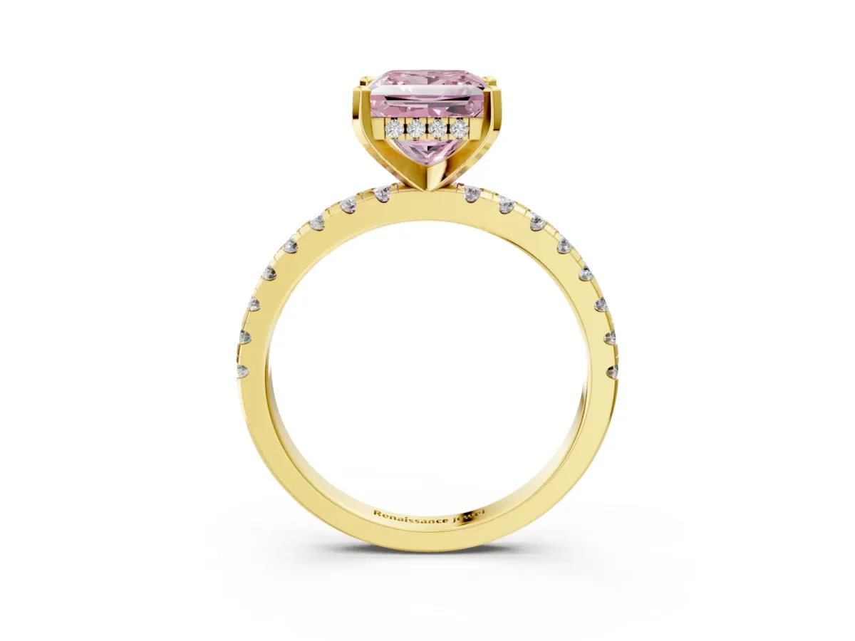 Fancy Pink Princess Cut Diamond Solitaire Ring with Round Pavé Band and Four-Prong Setting Yellow gold