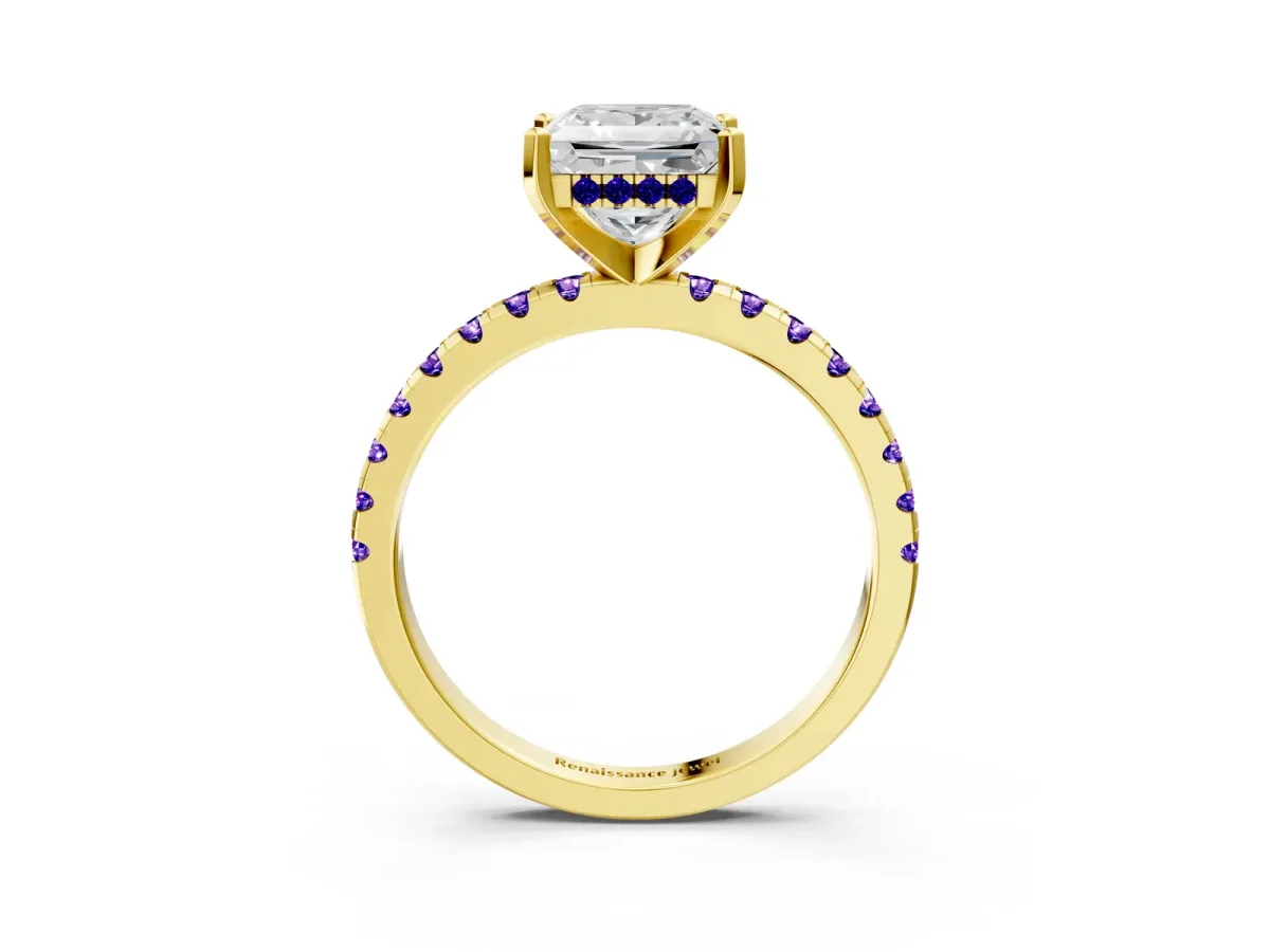 Princess Cut Diamond Solitaire Ring with Round Tanzanite Pavé Band and Four-Prong Setting Yellow gold