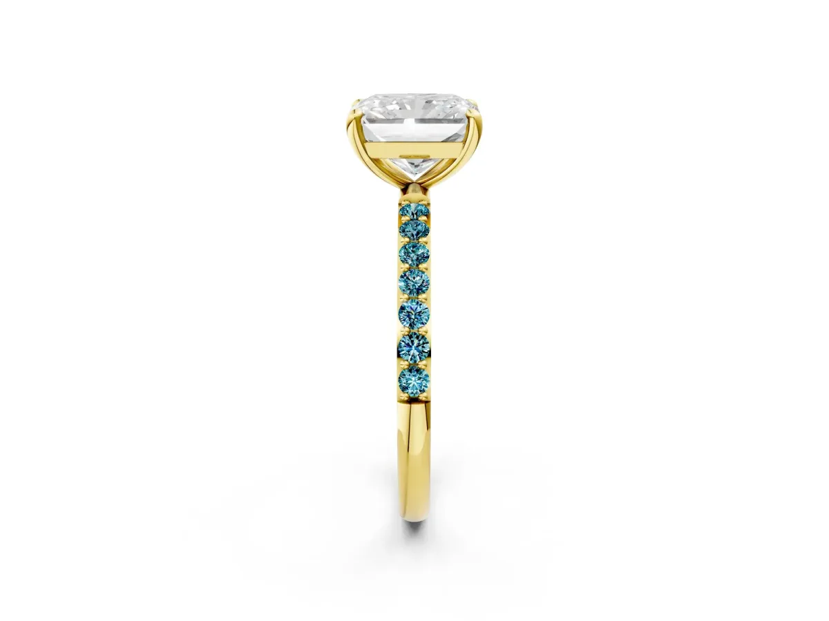 Radiant Cut Diamond Solitaire Ring with Round Blue Topaz Pavé Band and Prong Setting Yellow gold