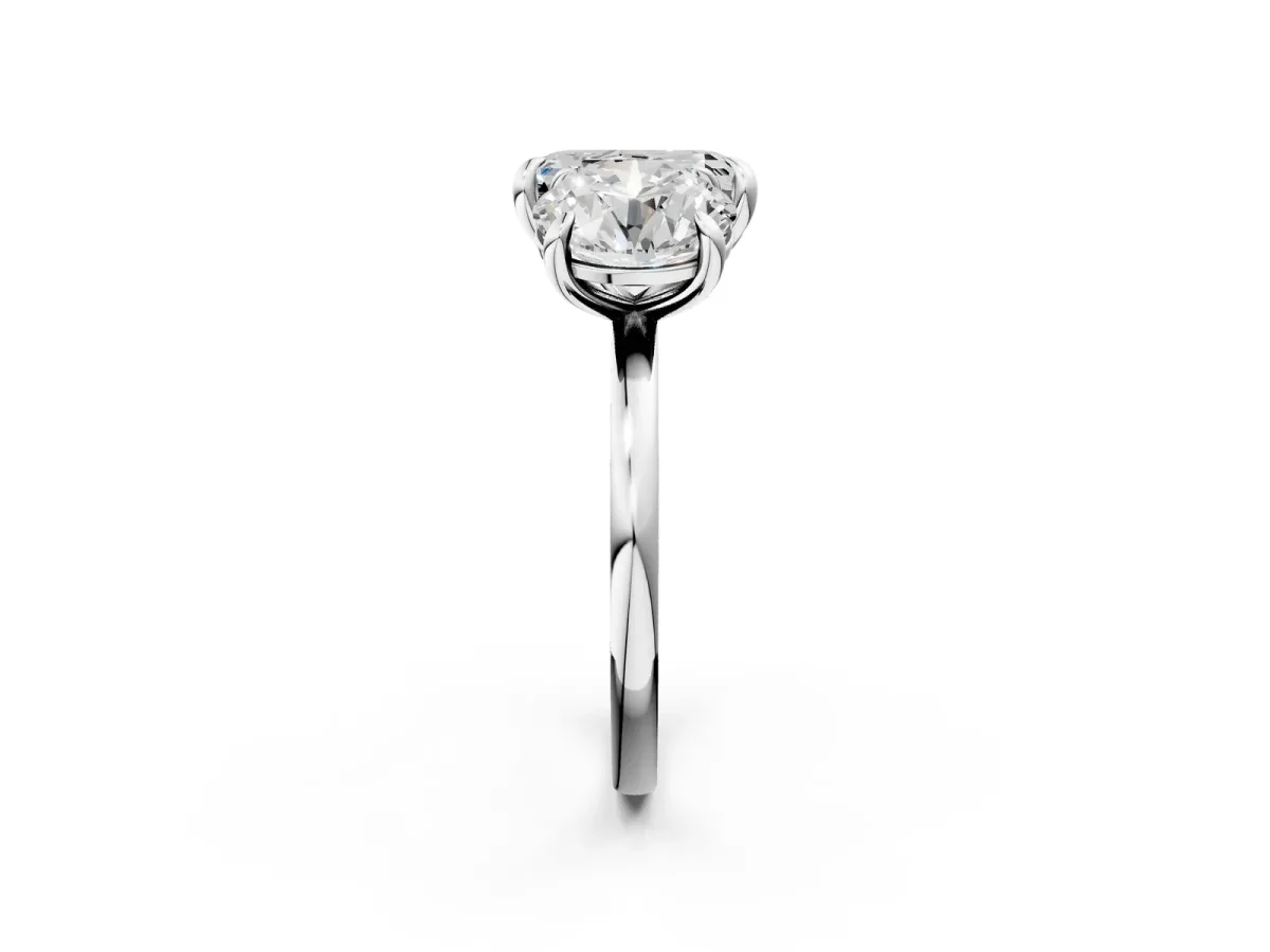 Round and Emerald Toi Moi Ring with Prong Setting and Plain Band Silver