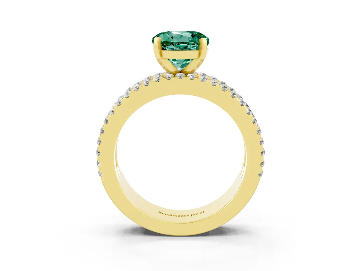Round Cut Green Sapphire Solitaire Ring with Pavé and Channel Set Band Yellow gold