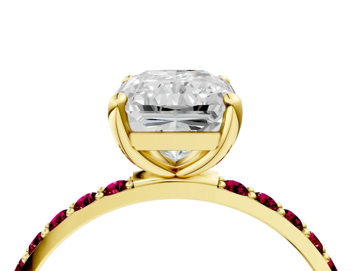 Radiant Cut Diamond Solitaire Ring with Round Garnet Pavé Band and Prong Setting Yellow gold